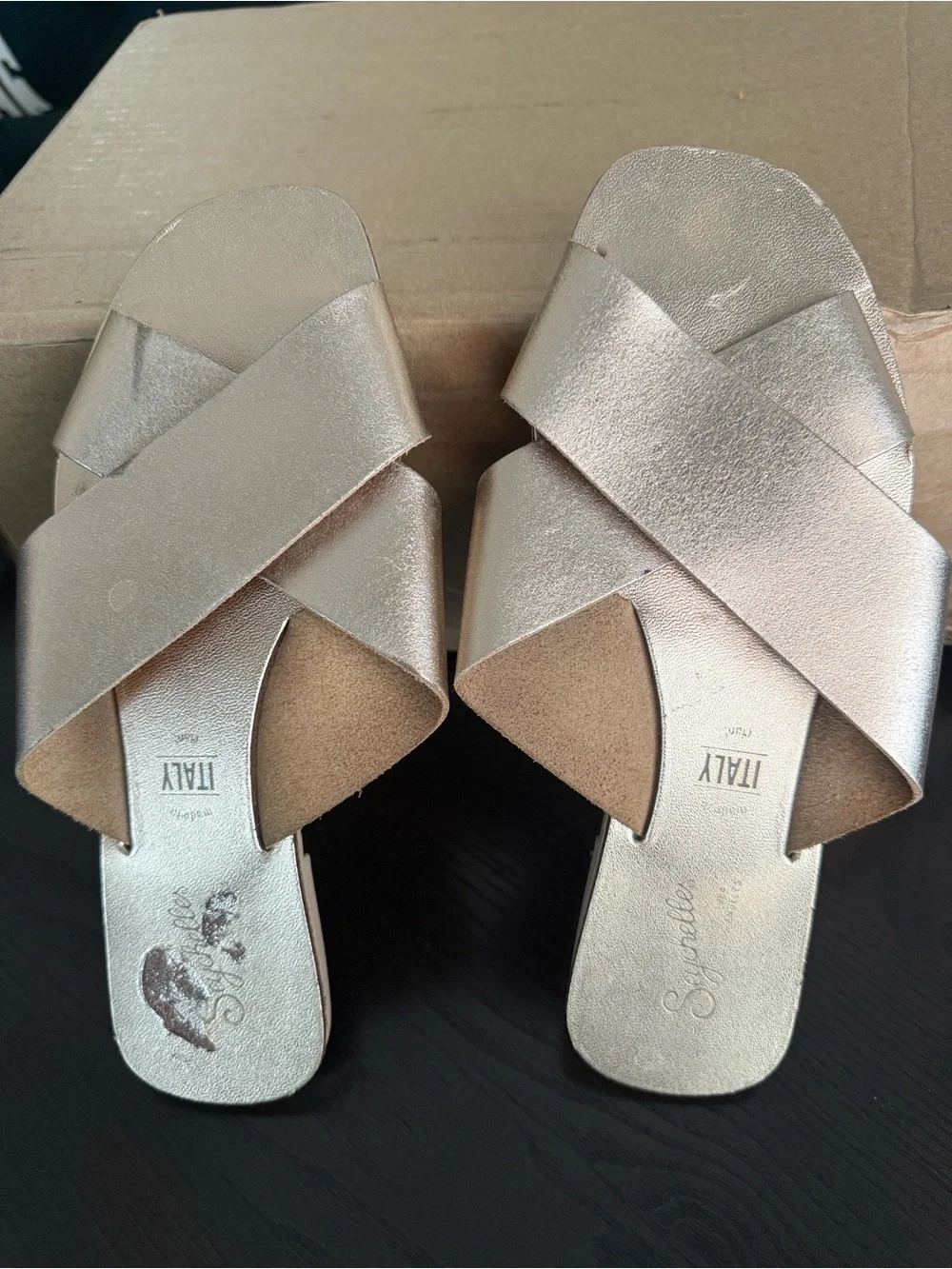 Seychelles stylish se�noretta